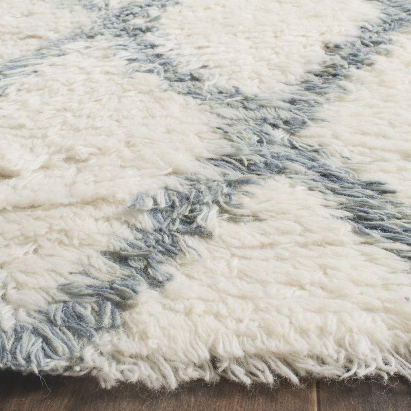 Kenya Hand Knotted 80% Wool, 20% Cotton Geometric Rug