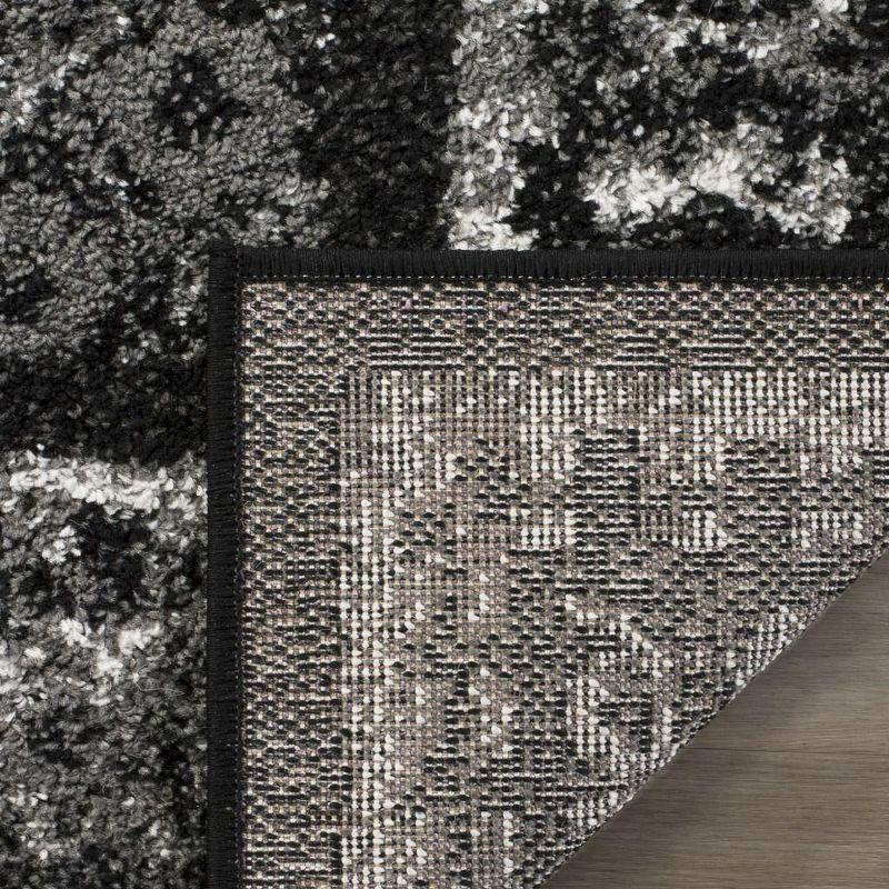 Adirondack ADR110 Machine Made Indoor Accent Rug - Black/Silver - 2'-6"x4' - Safavieh