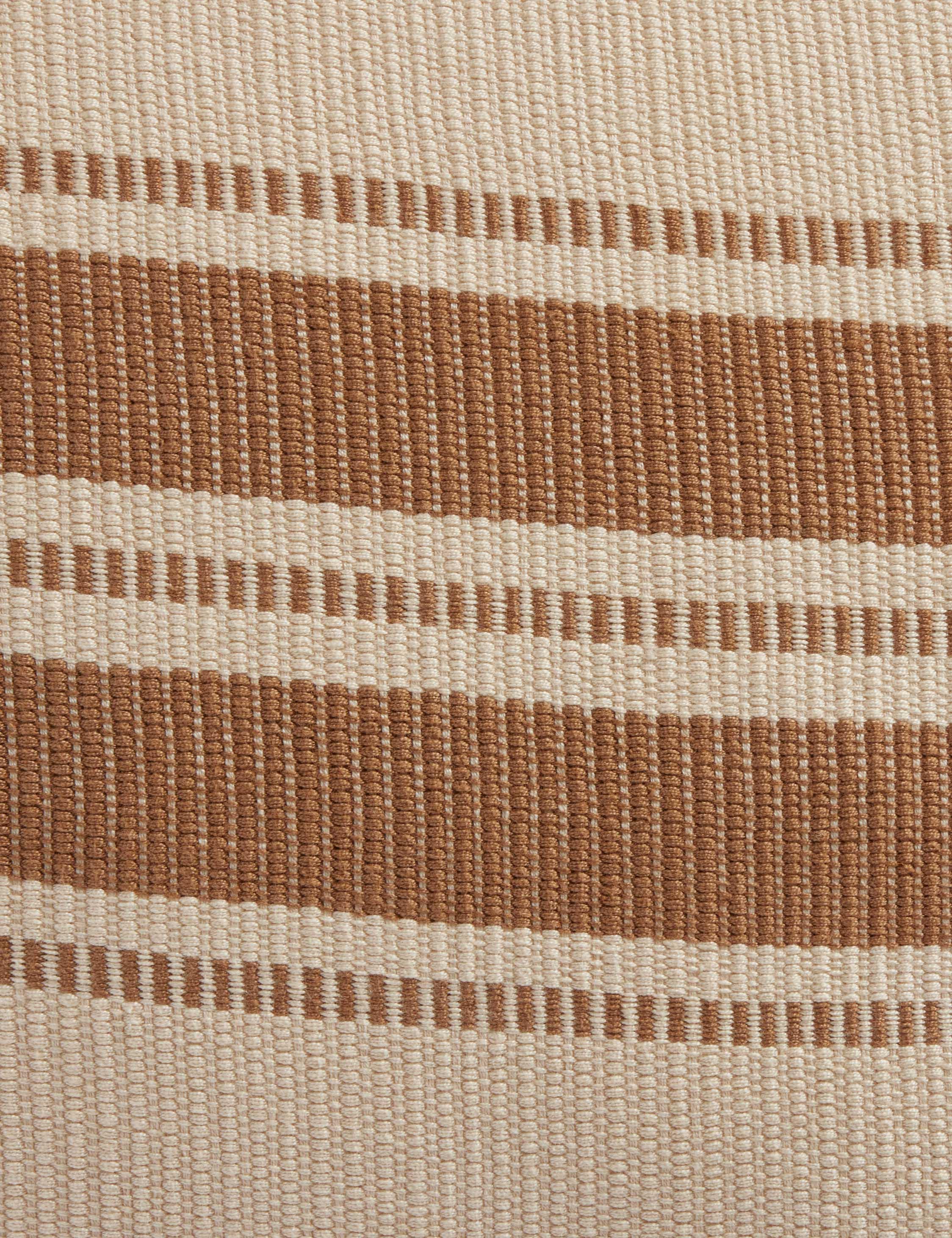 Cumbre Pillow - Lumbar