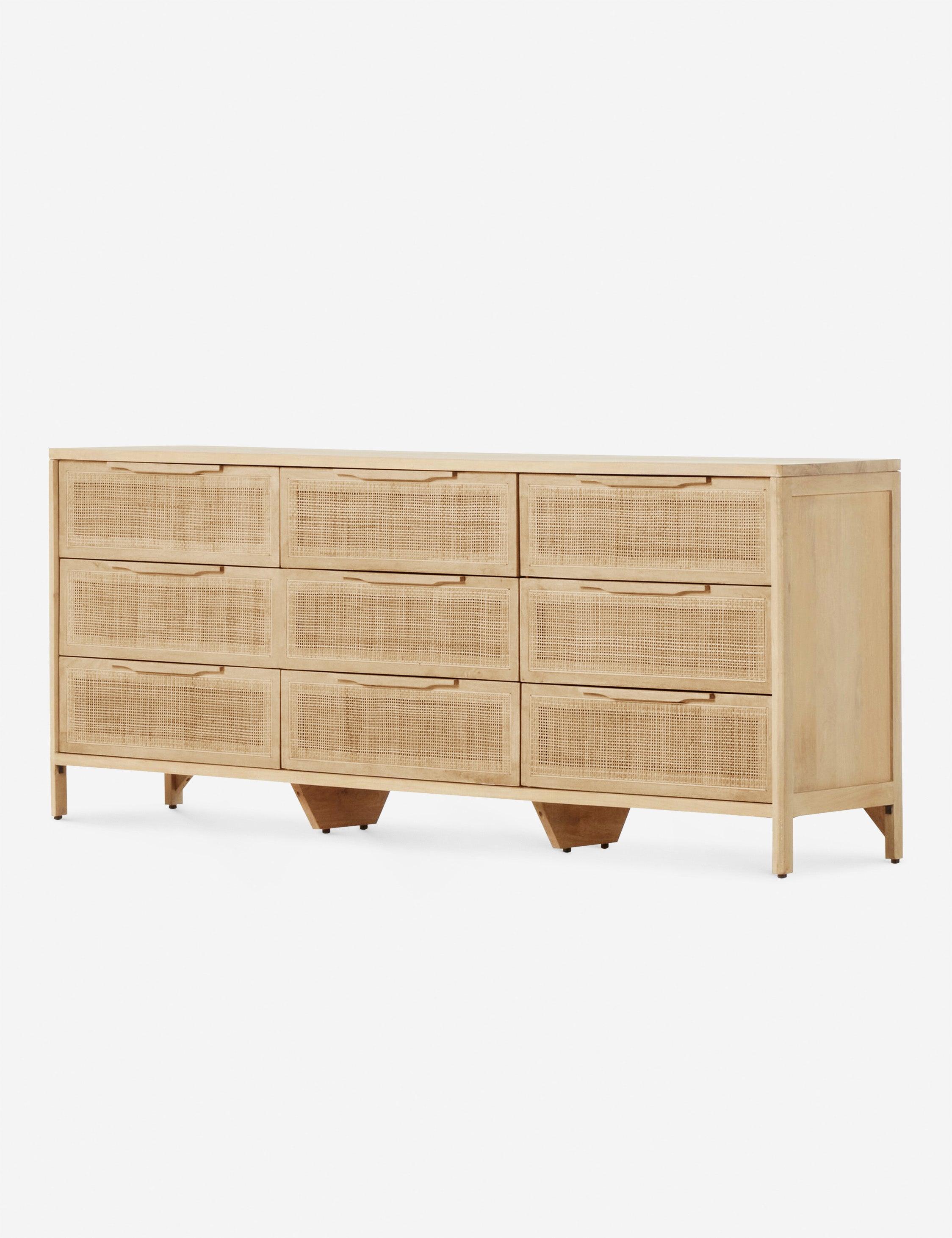 Hannah 9-Drawer Dresser - Natural