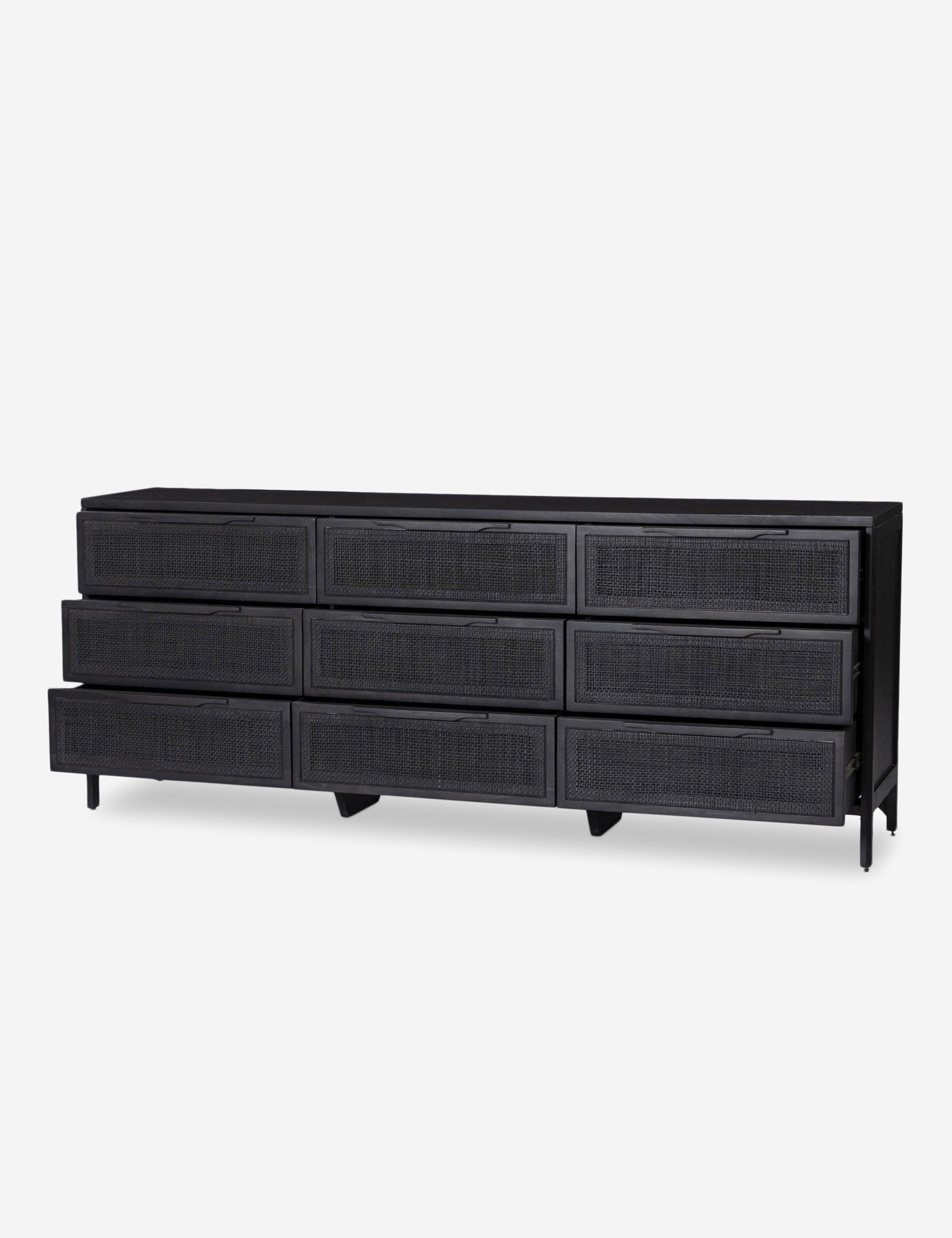 Hannah 9-Drawer Dresser - Black and Black