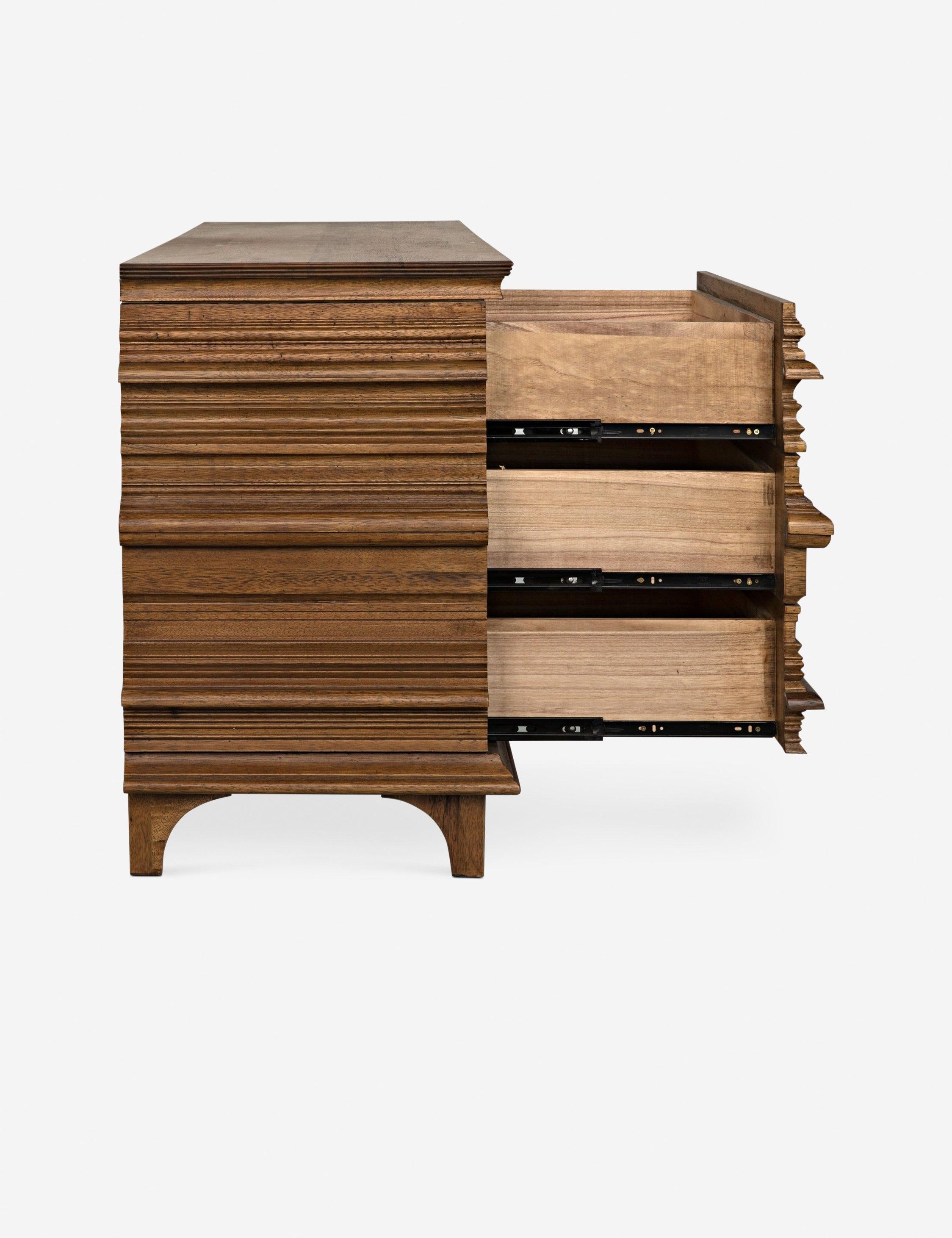 Lizbet Dresser