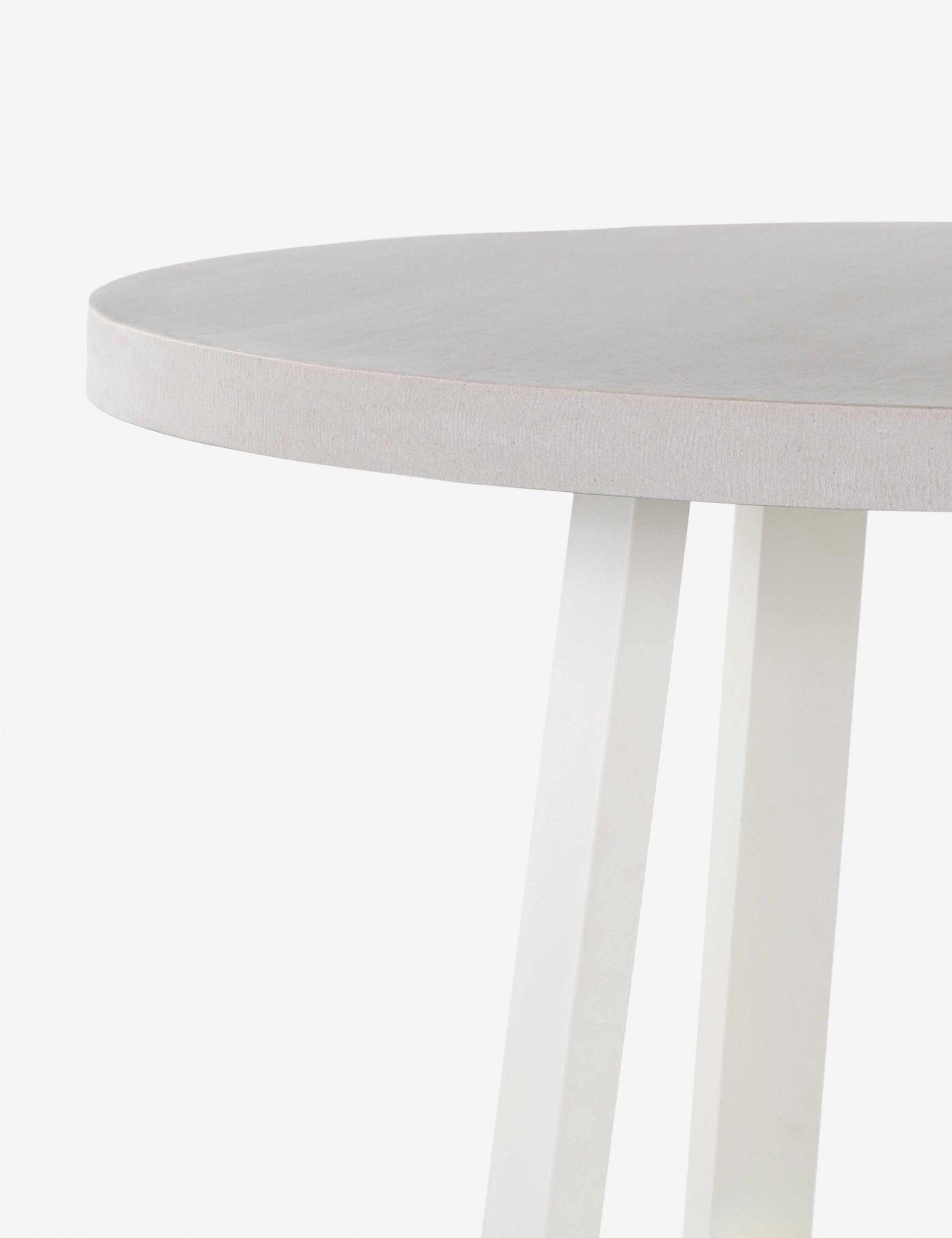 Hollis Indoor / Outdoor Round Dining Table - Natural / 48"