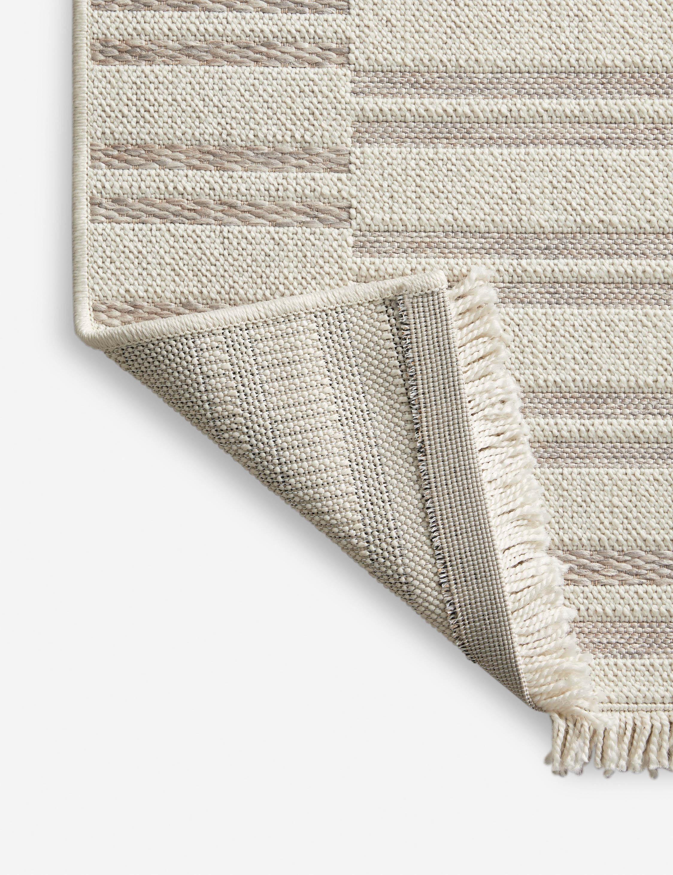 Malibu II Indoor / Outdoor Rug by Amber Lewis x Loloi - Ivory and Dove / 2'3" x 3'9"