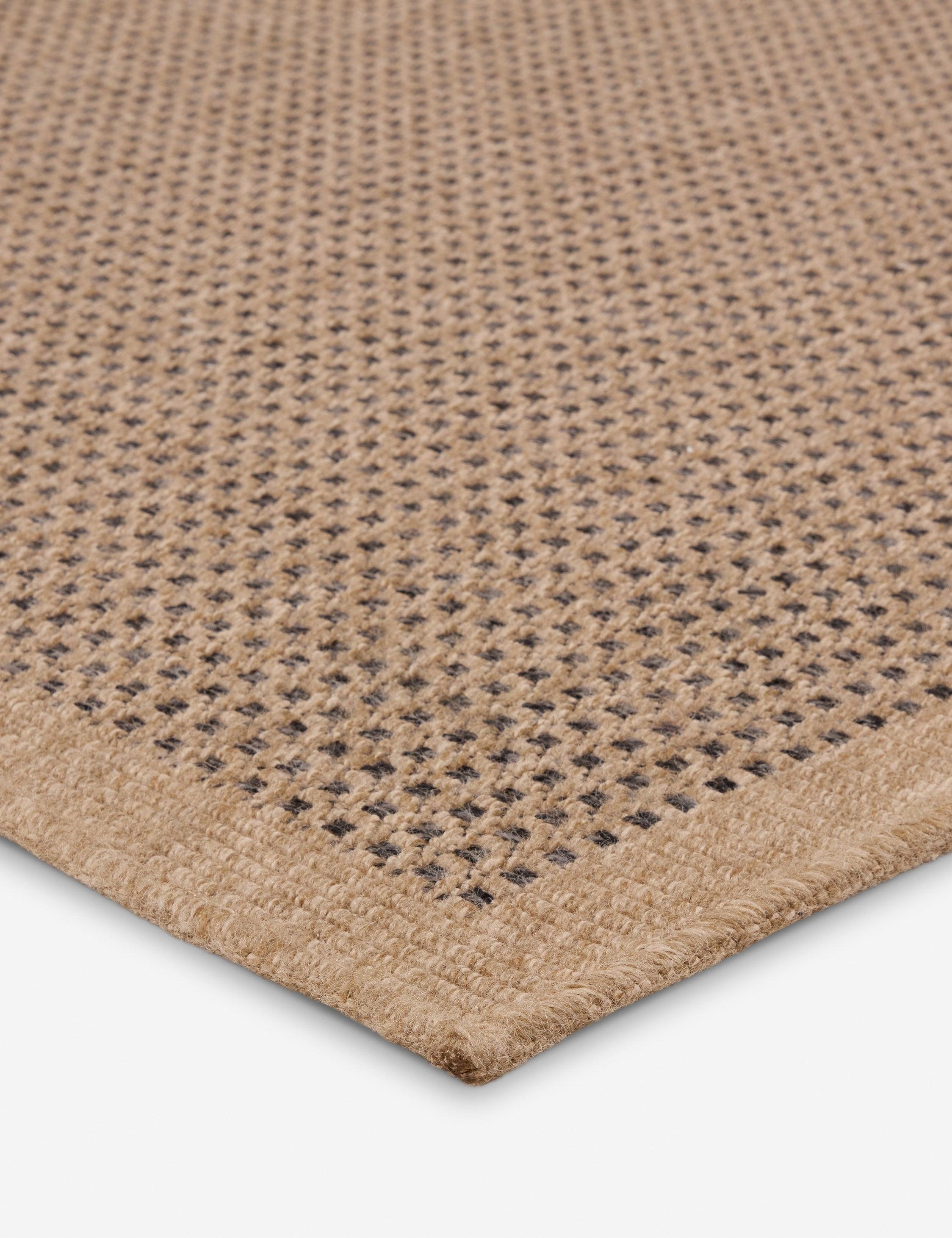Tolkan Indoor / Outdoor Rug - Brown and Black / 4' x 6'