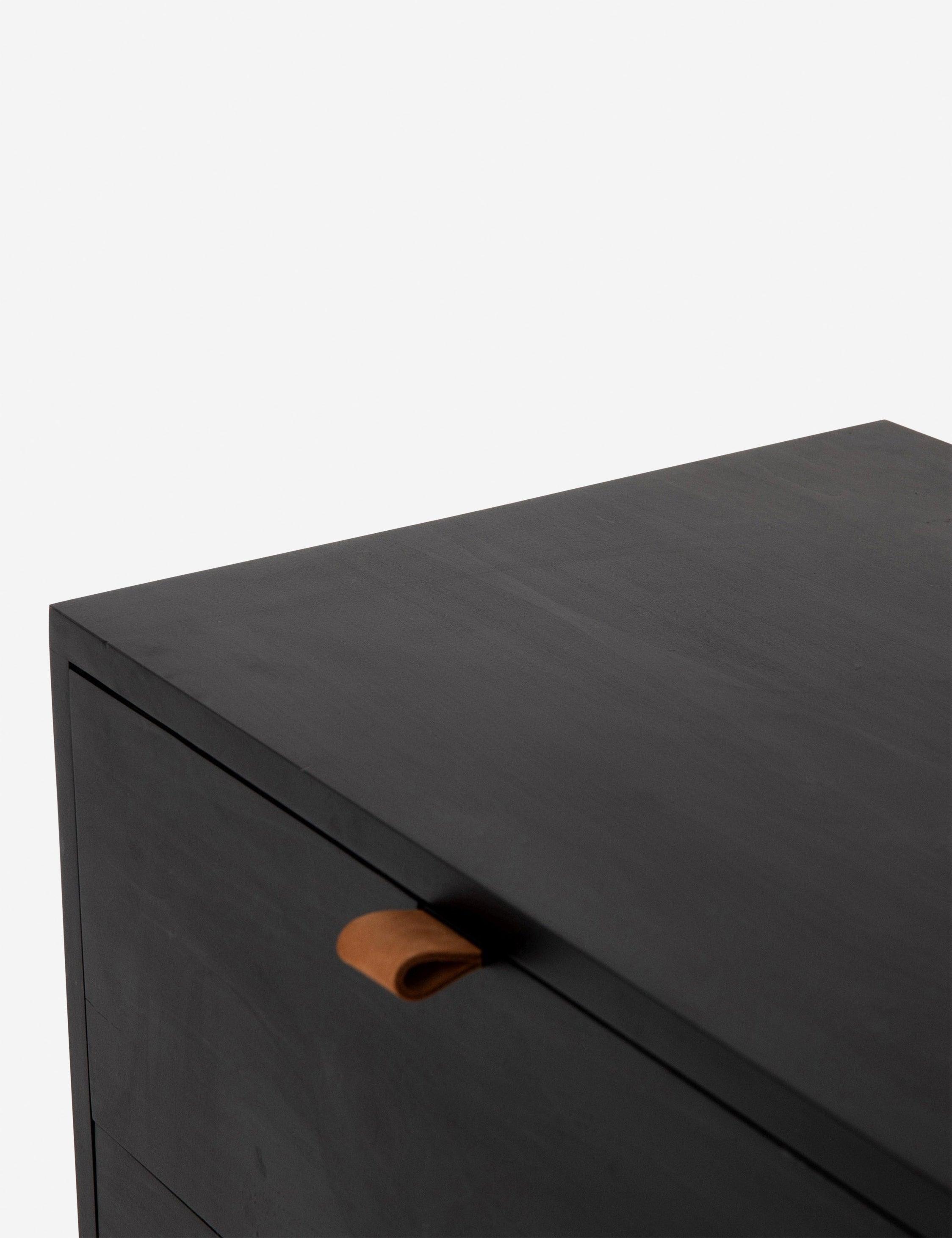 Rosamonde 7-Drawer Dresser - Black