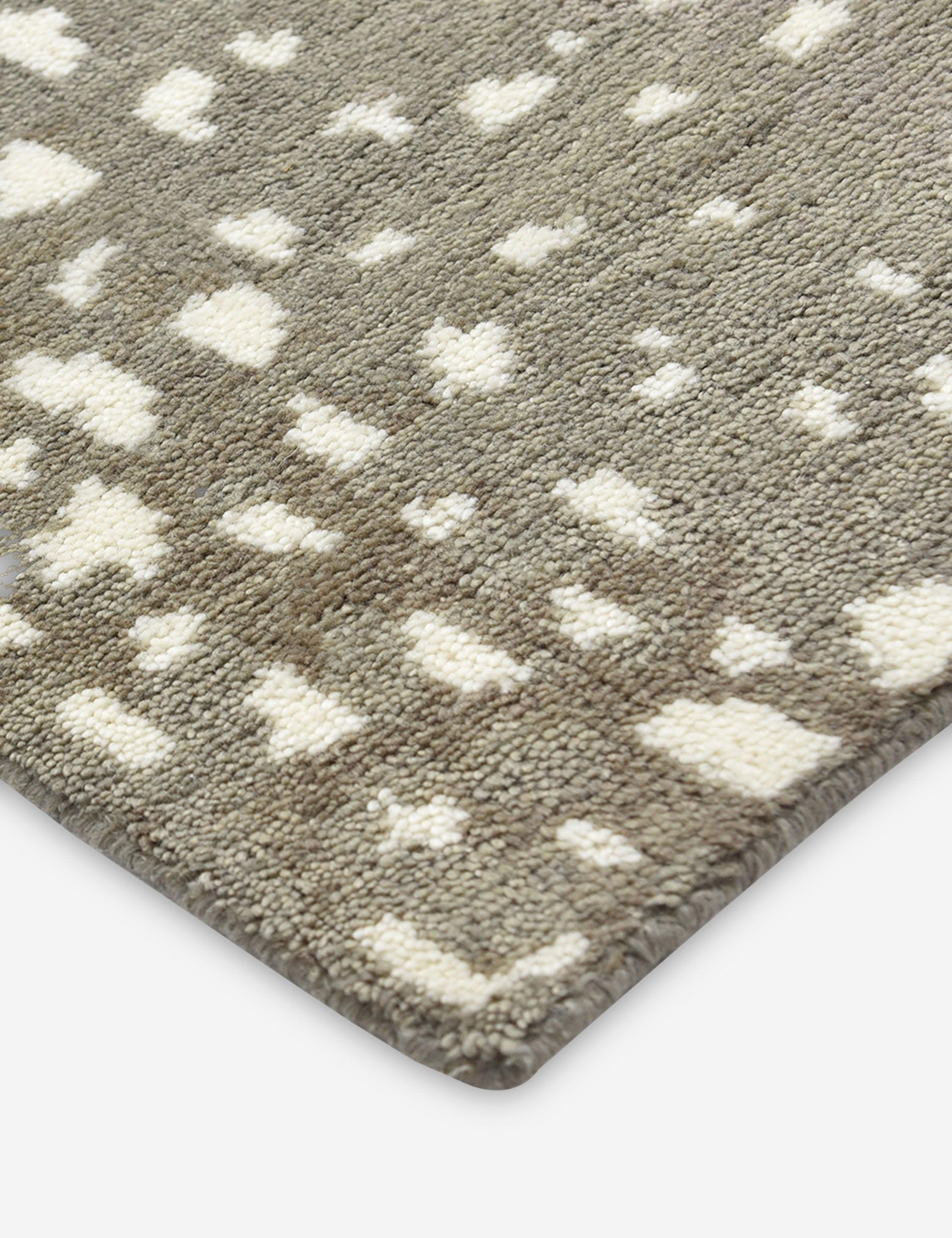 Esmarie Hand-Knotted Wool Rug - Sand / 10' x 14'
