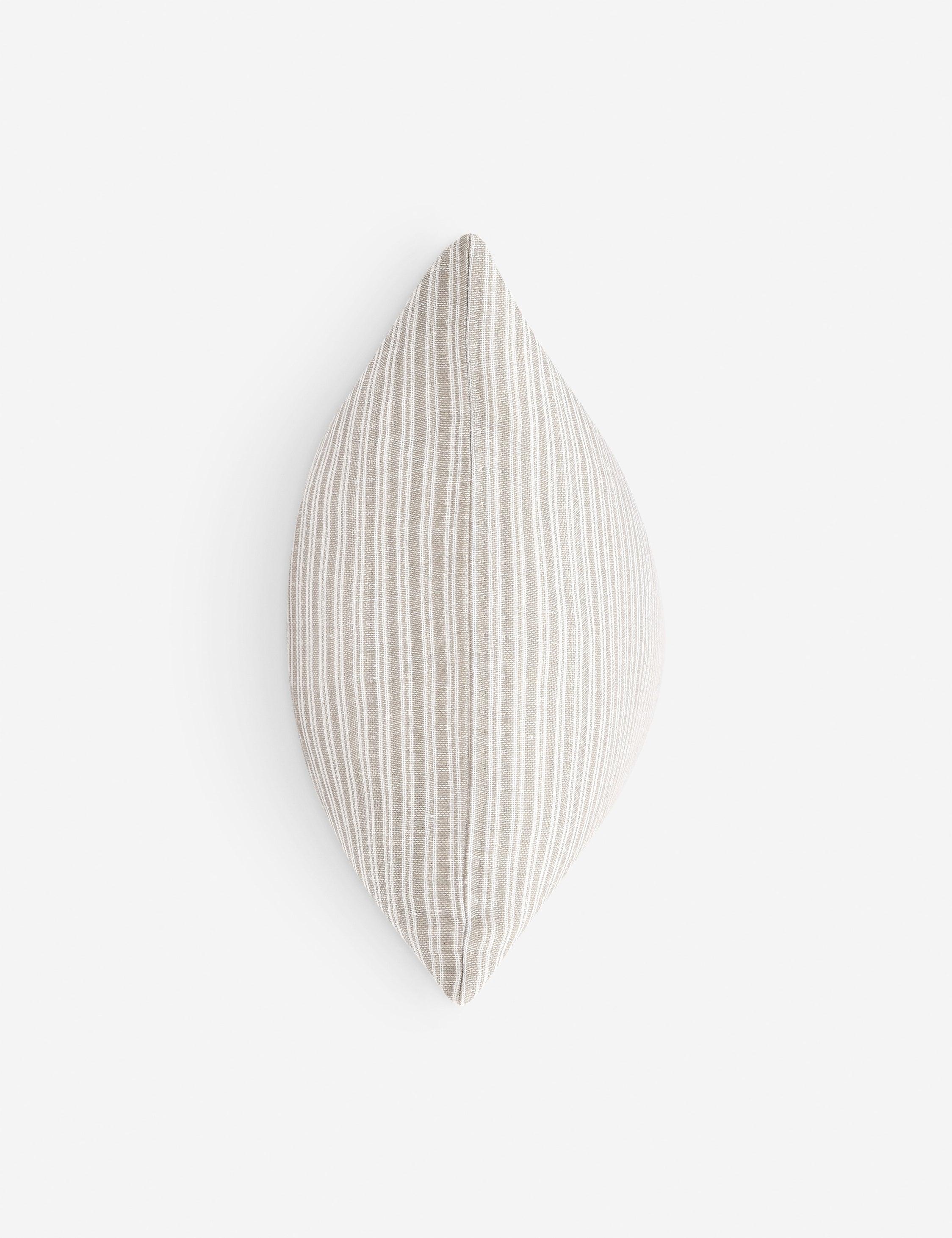 Nevya Pillow - Natural / Lumbar