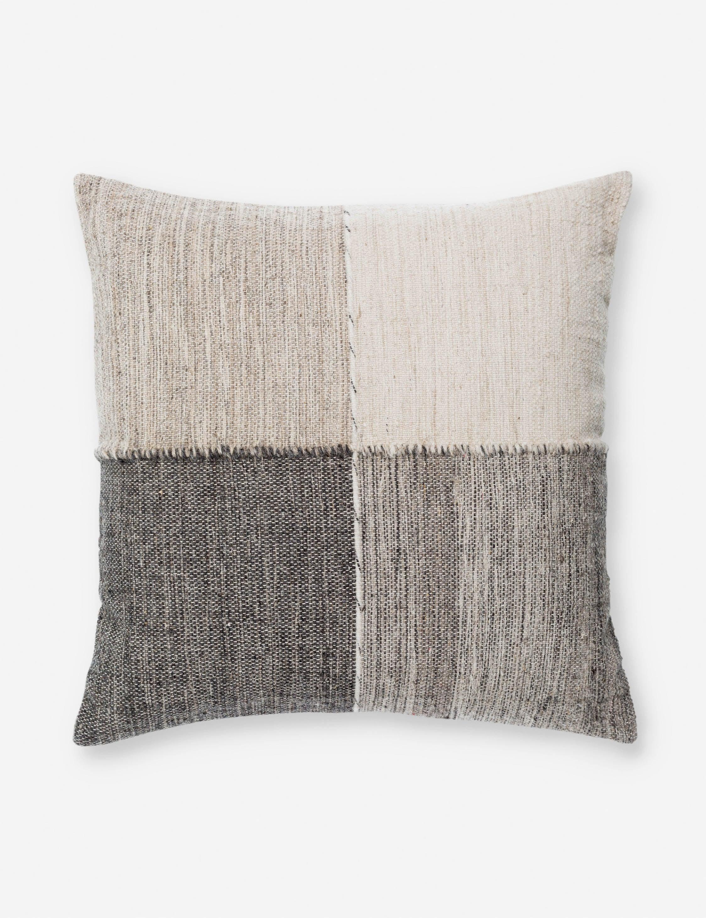 Mayhall Pillow - 22" x 22" / Down