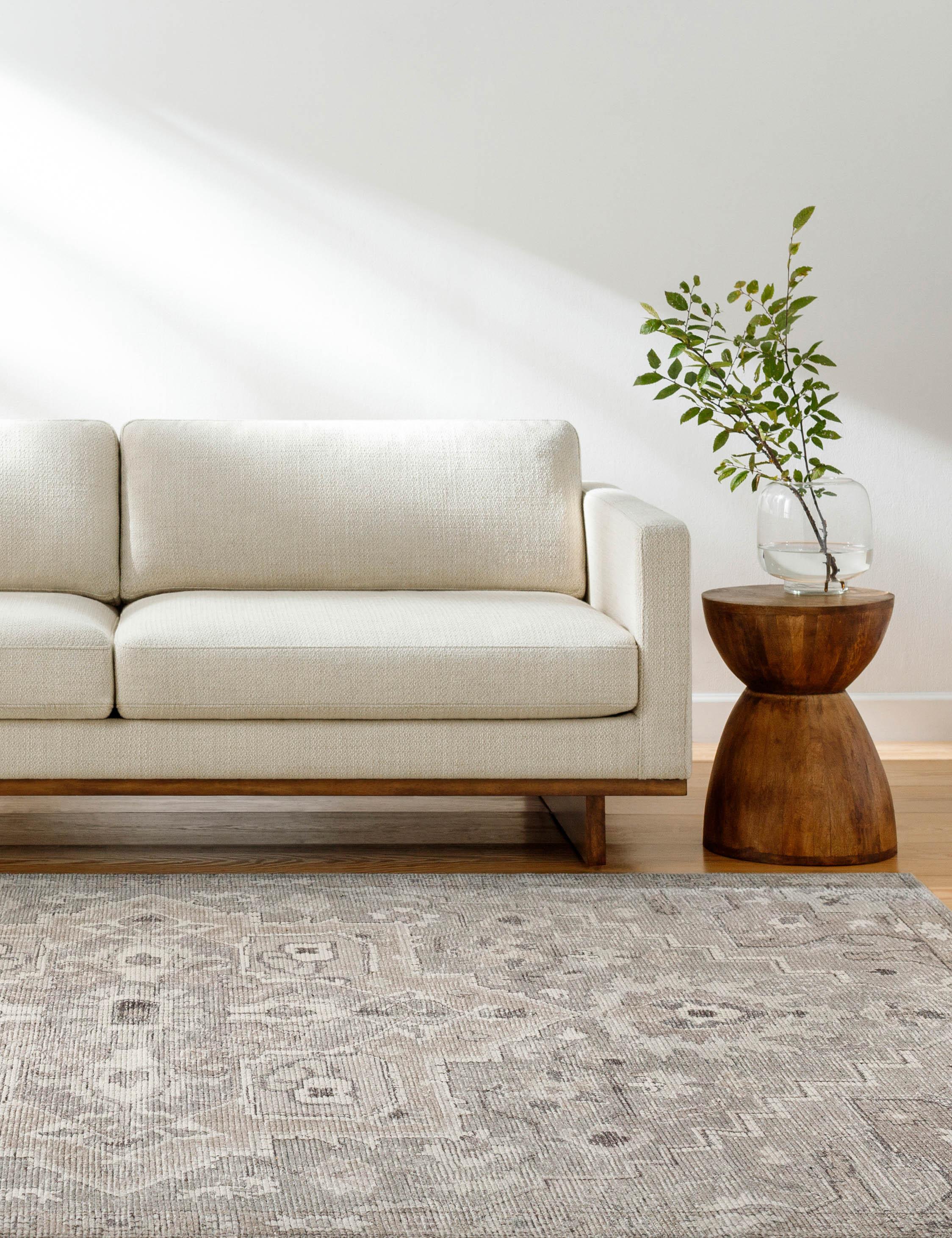 Elle Rug by Becki Owens x Surya - Gray / 2'2" x 3'9"