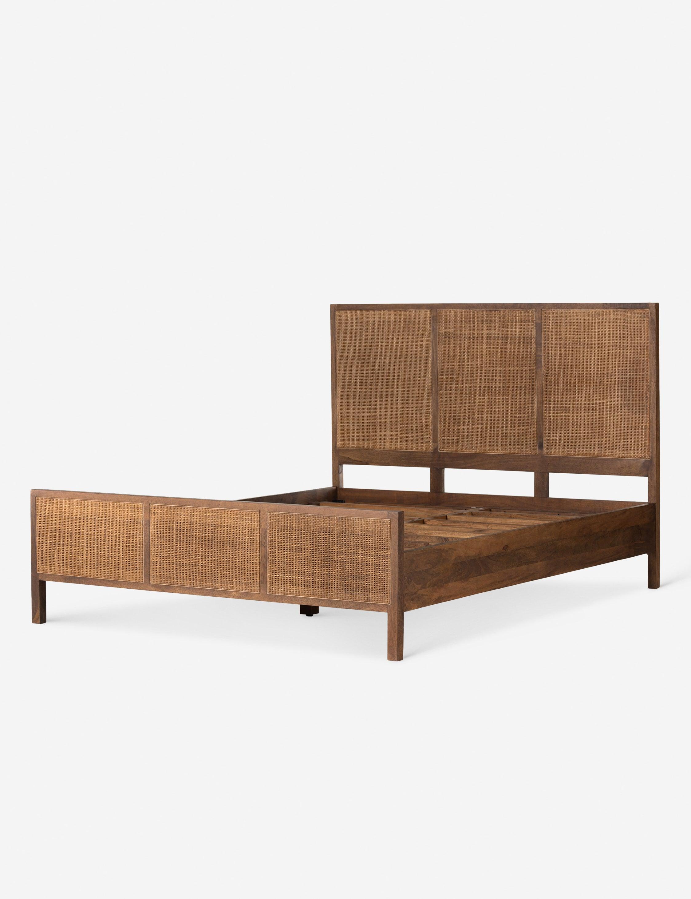 Hannah Platform Bed - Russet / Queen
