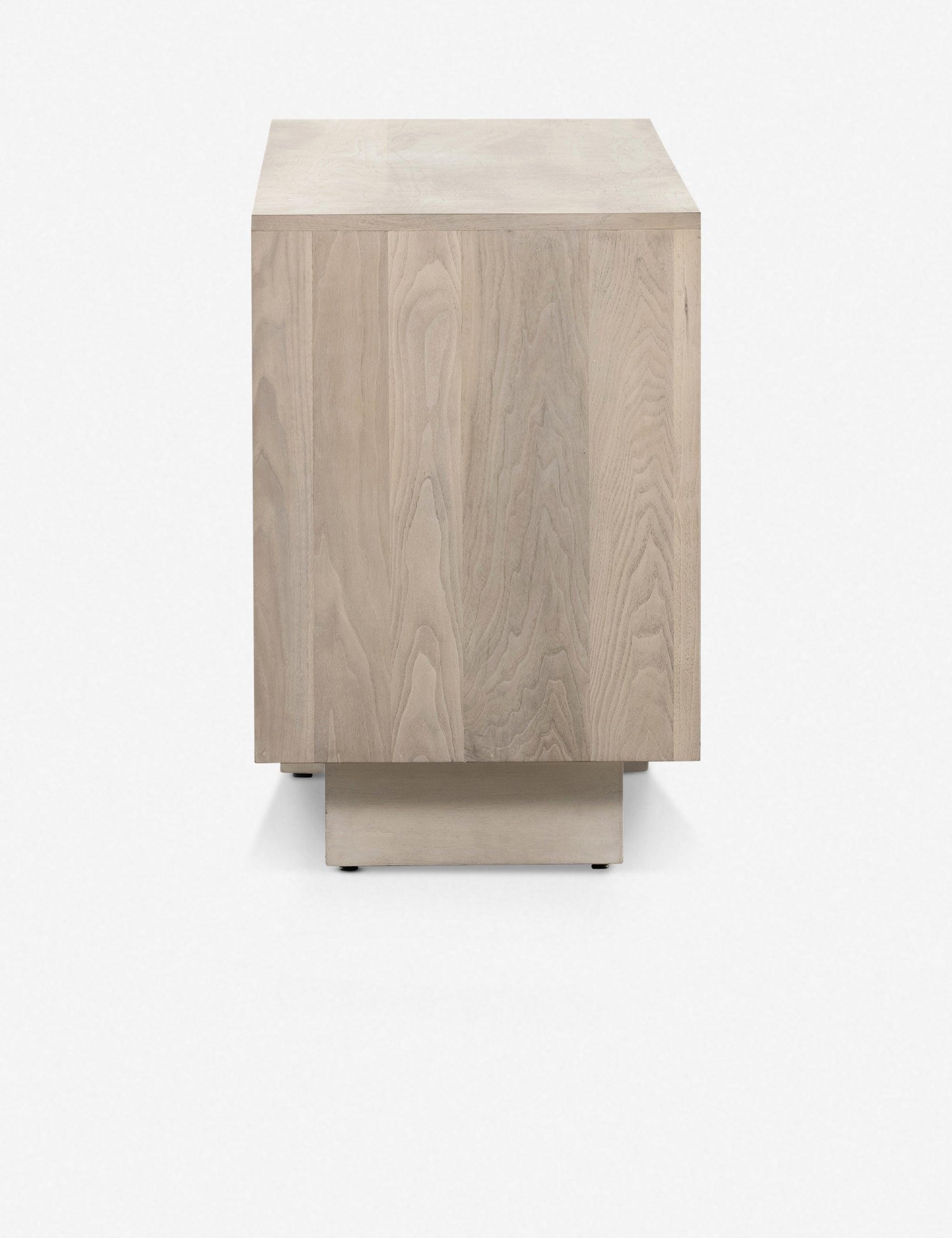 Luka Dresser