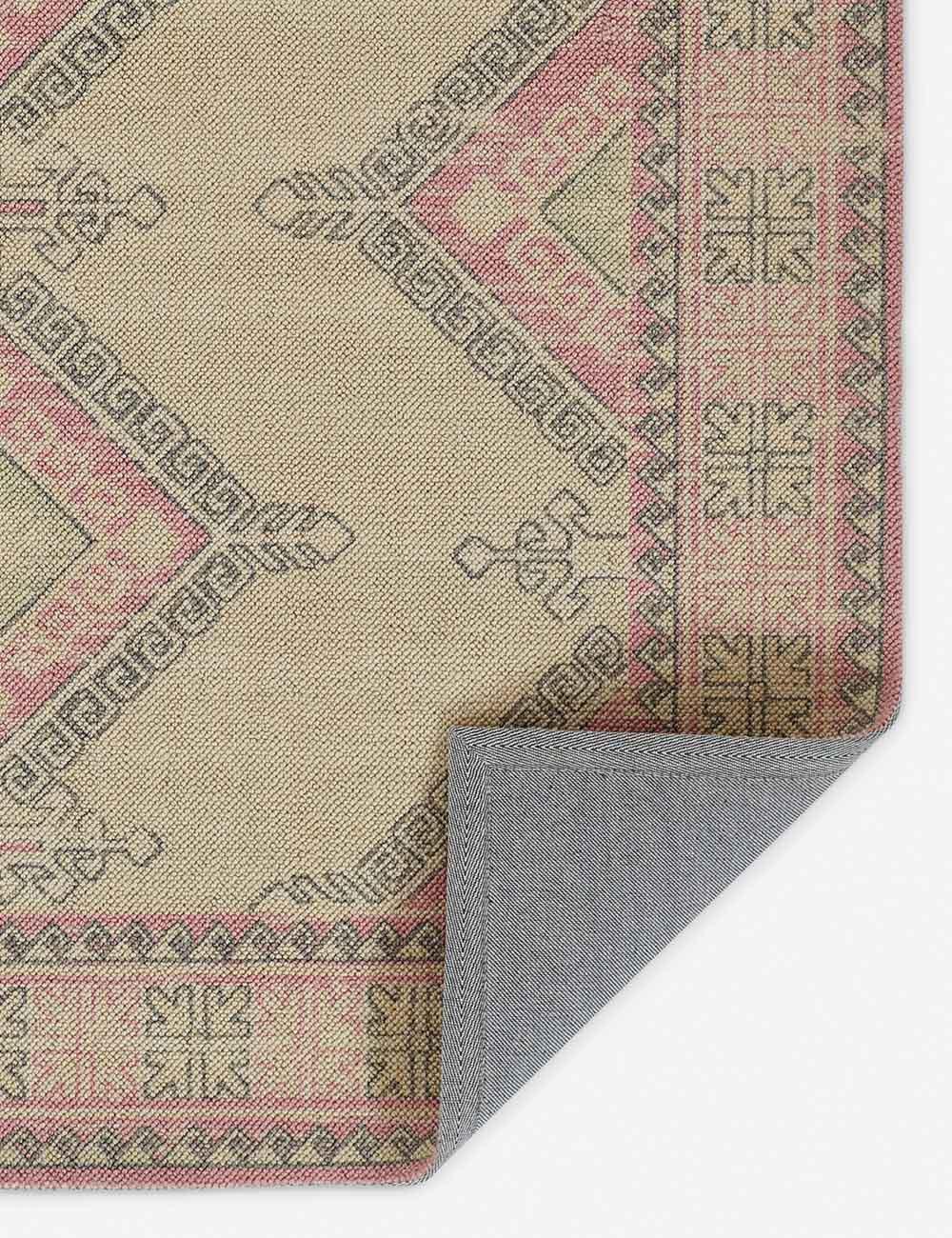 Omarian Rug - Pink / 2'3" x 7'6"
