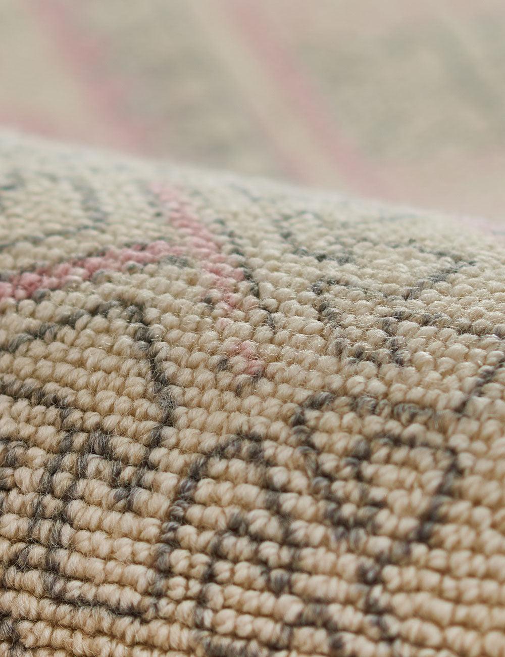 Omarian Rug - Pink / 2'3" x 7'6"