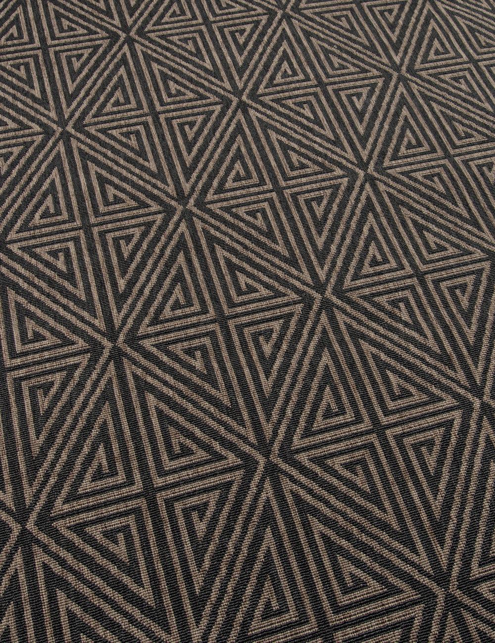 Baja Charcoal Diamond 2'3" x 4'6" Synthetic Rectangular Rug