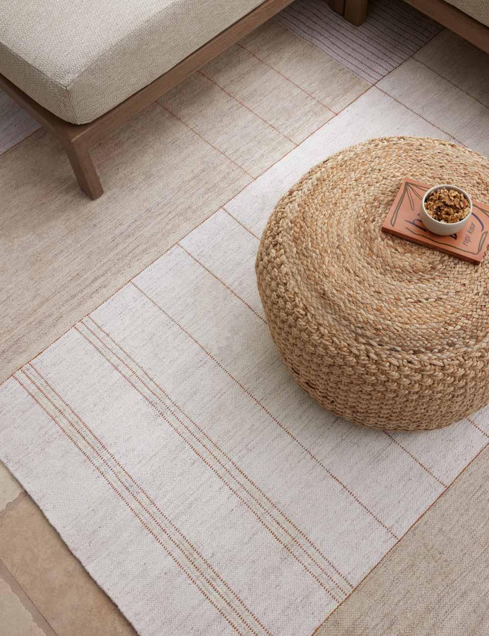 Vela Pouf - Beige