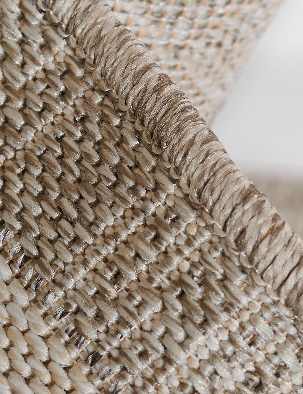 Zama Indoor / Outdoor Rug - 5'3" x 7'
