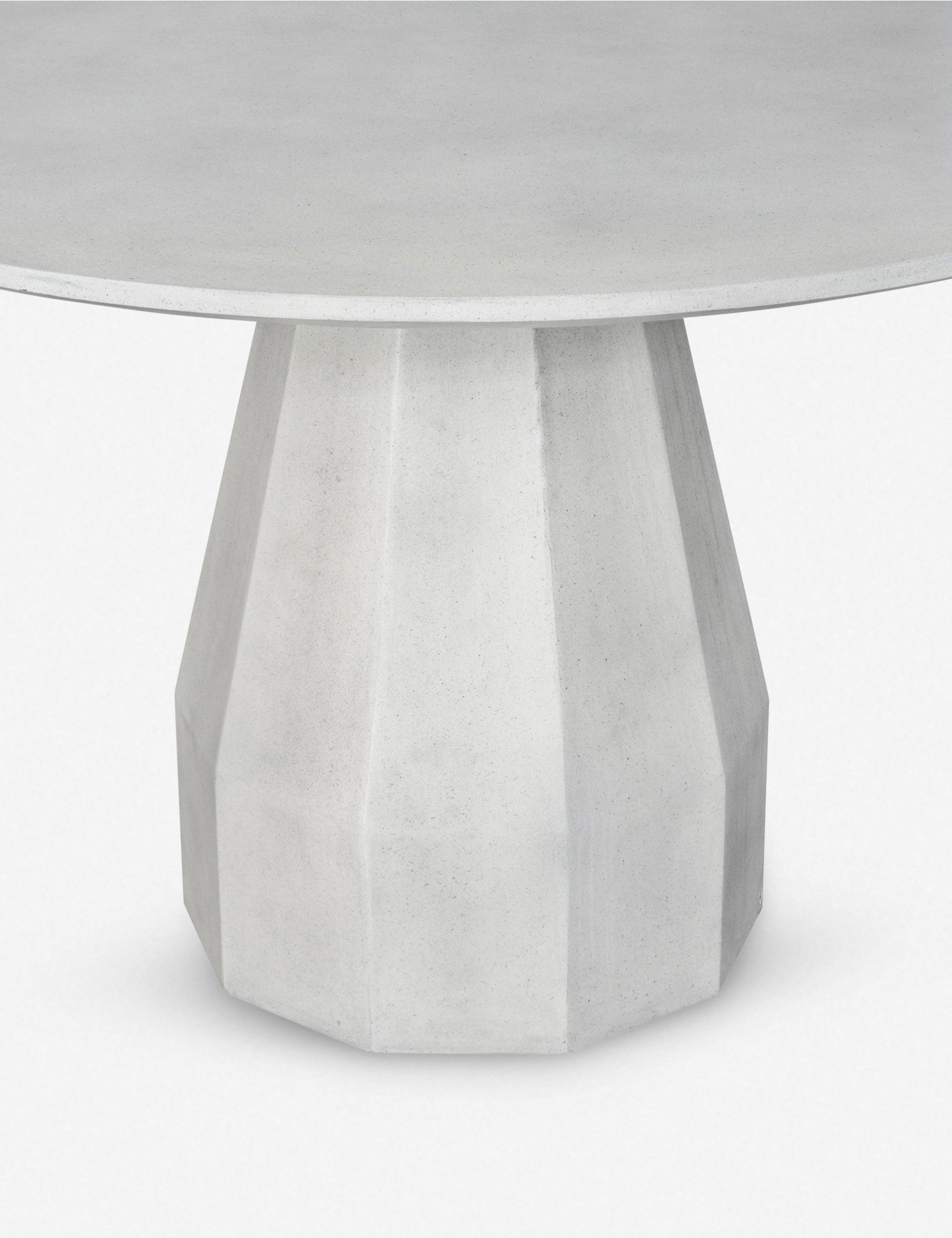 Templo 47" White Concrete Round Indoor/Outdoor Dining Table