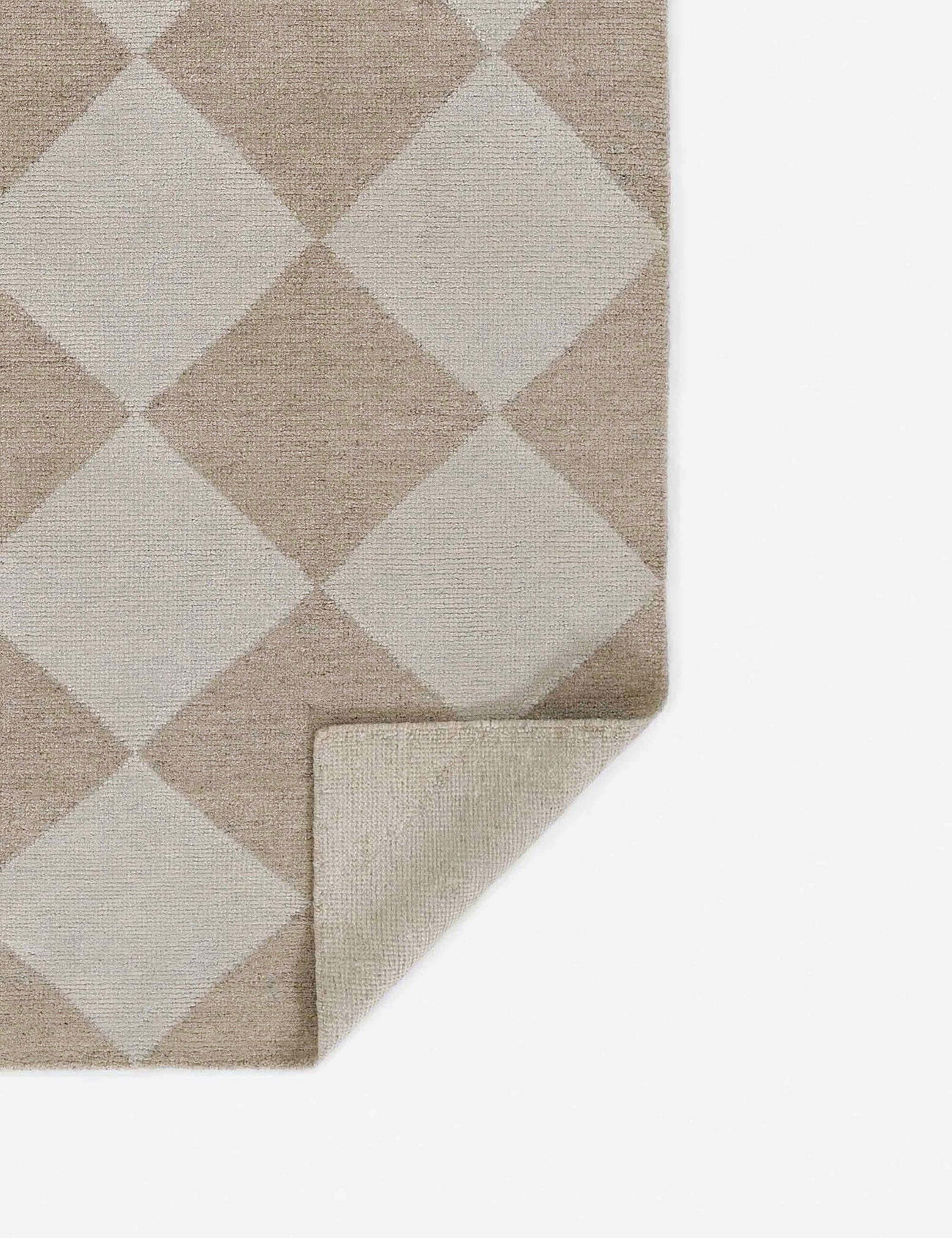 Palau Hand-Knotted Wool Rug - Beige / 6'3" x 9'