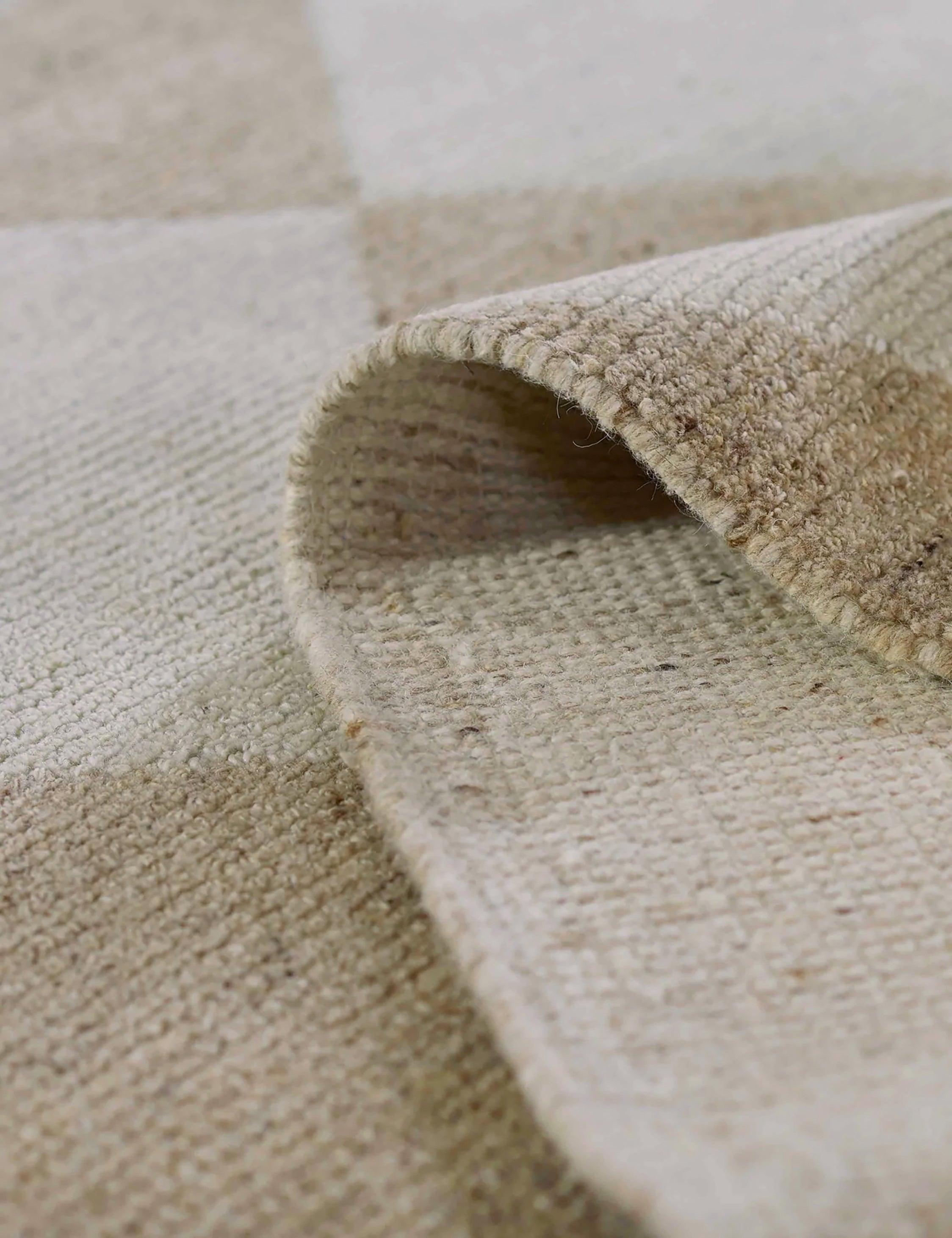 Palau Hand-Knotted Wool Rug - Beige / 6'3" x 9'