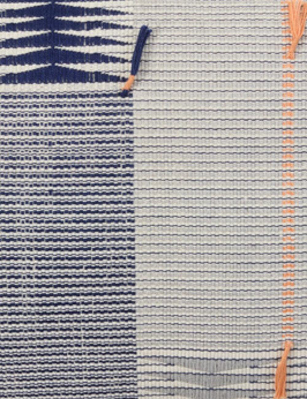 Narola Pillow - Blue / 16" x 24" / Down