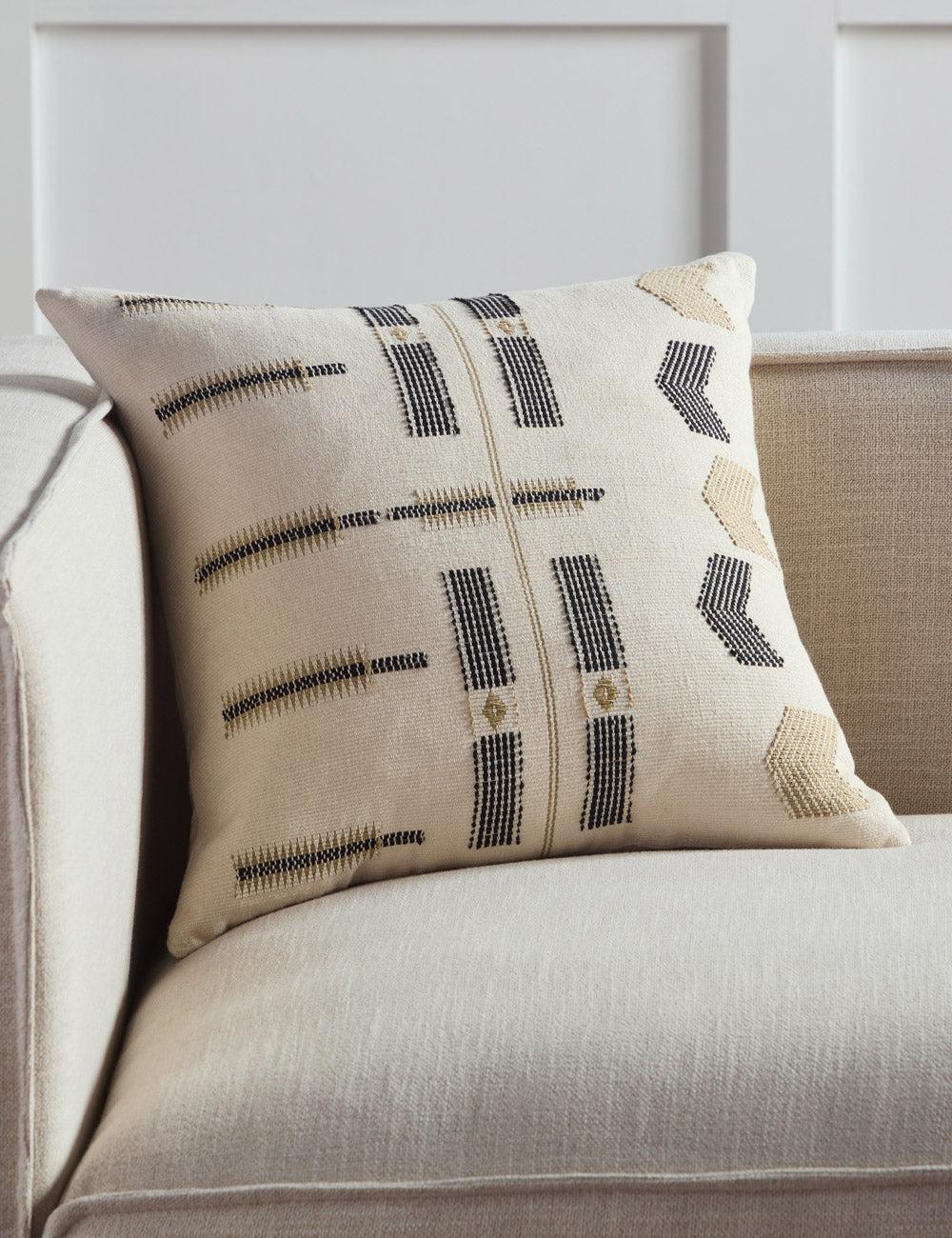 Arenla Pillow - Cream / Down