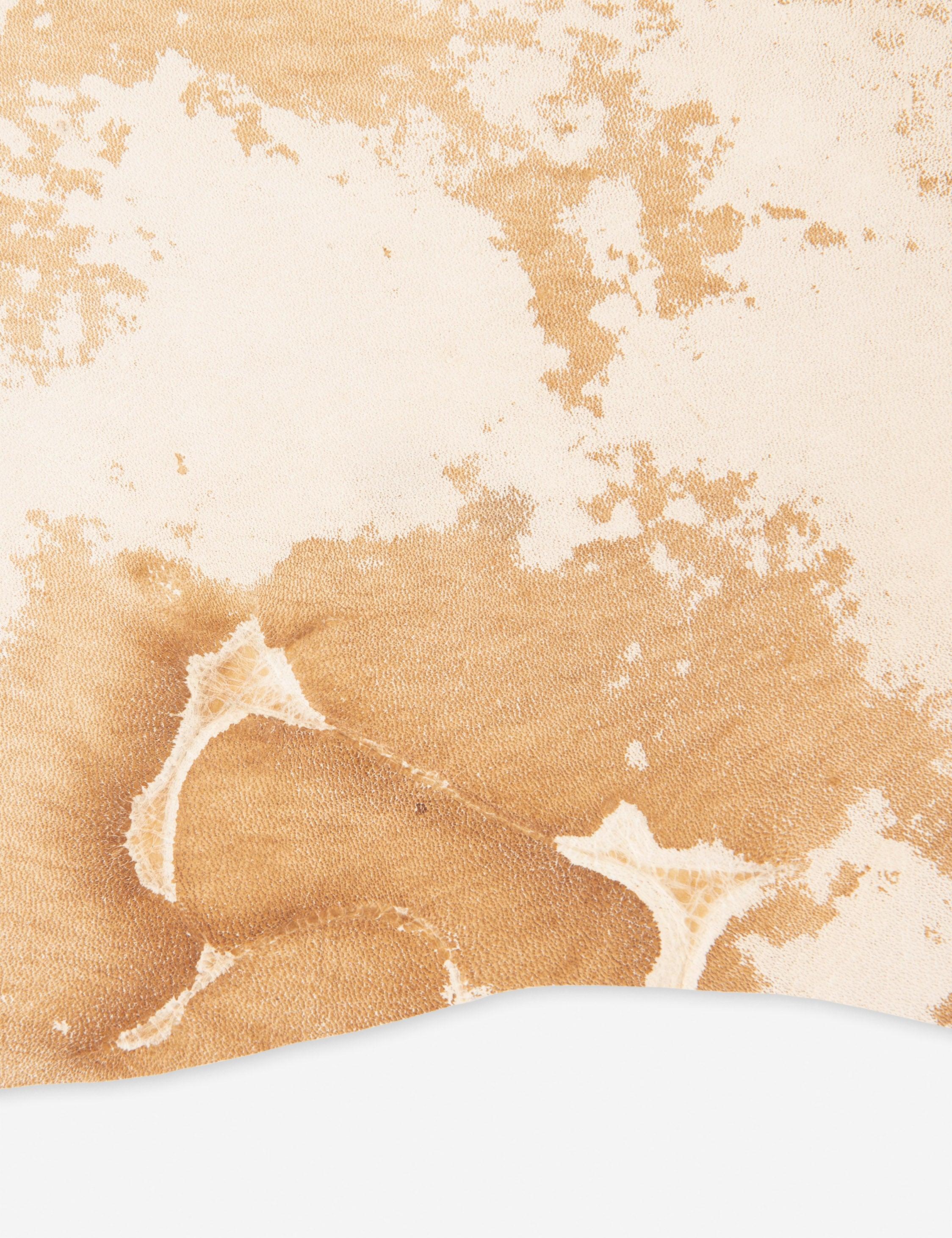 McFadden Cowhide Rug - Natural / 5' x 7'