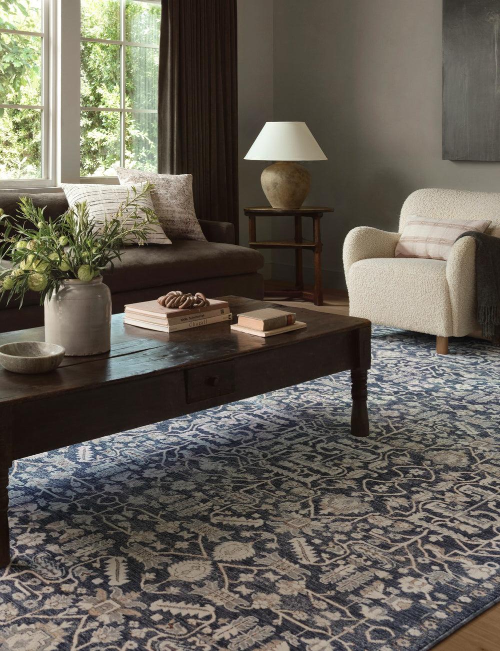Zuma Rug by Amber Lewis x Loloi - Blue and Ivory / 3' Round