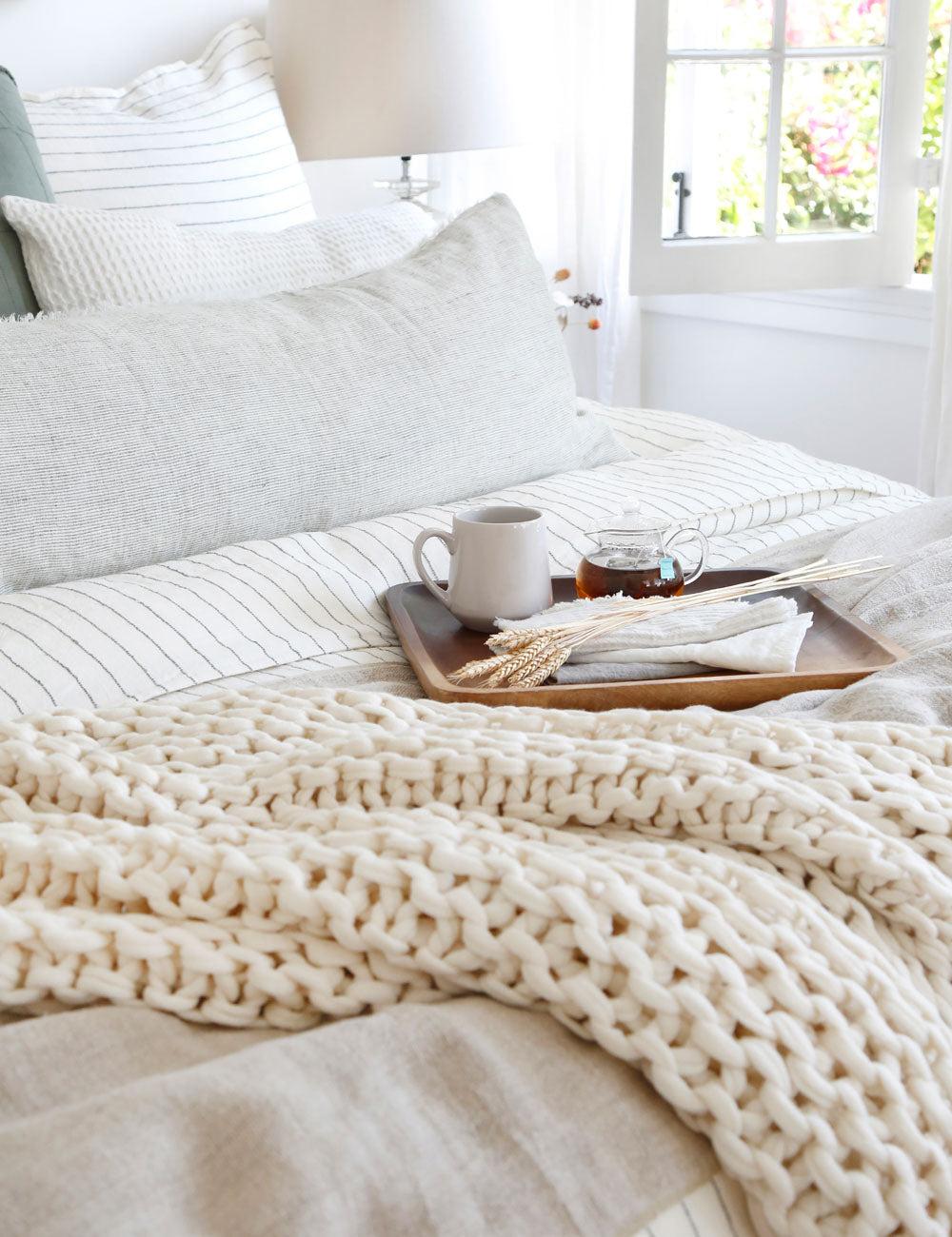 Finn Extra Chunky Knit Organic Cotton Throw - Antique White