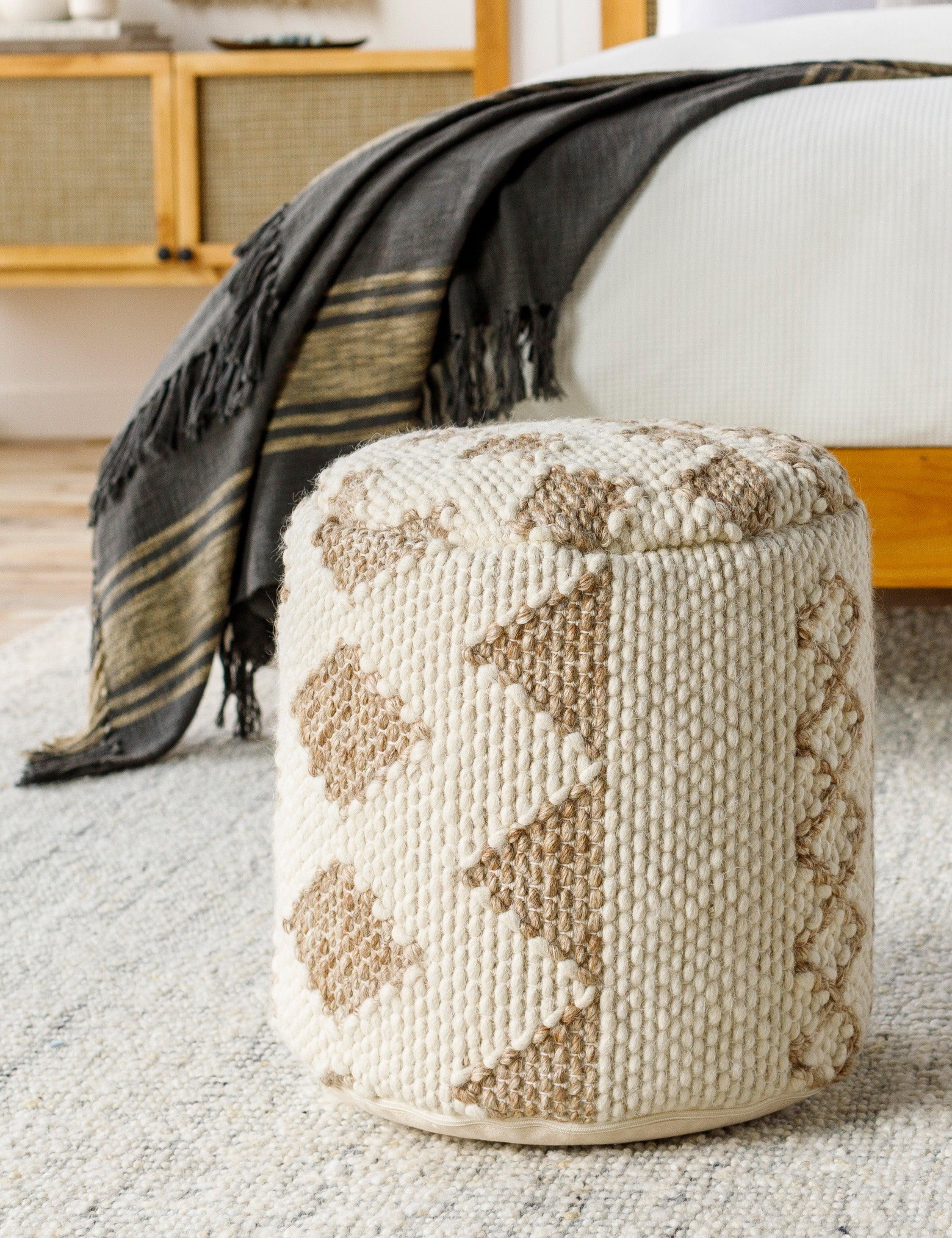 Solfrid Pouf