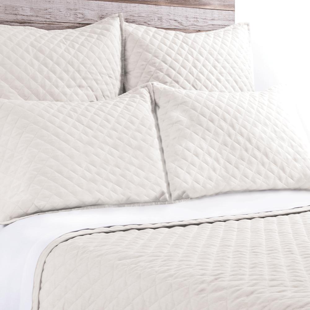 Hampton Quilted Standard Sham in Cream - Organic Linen