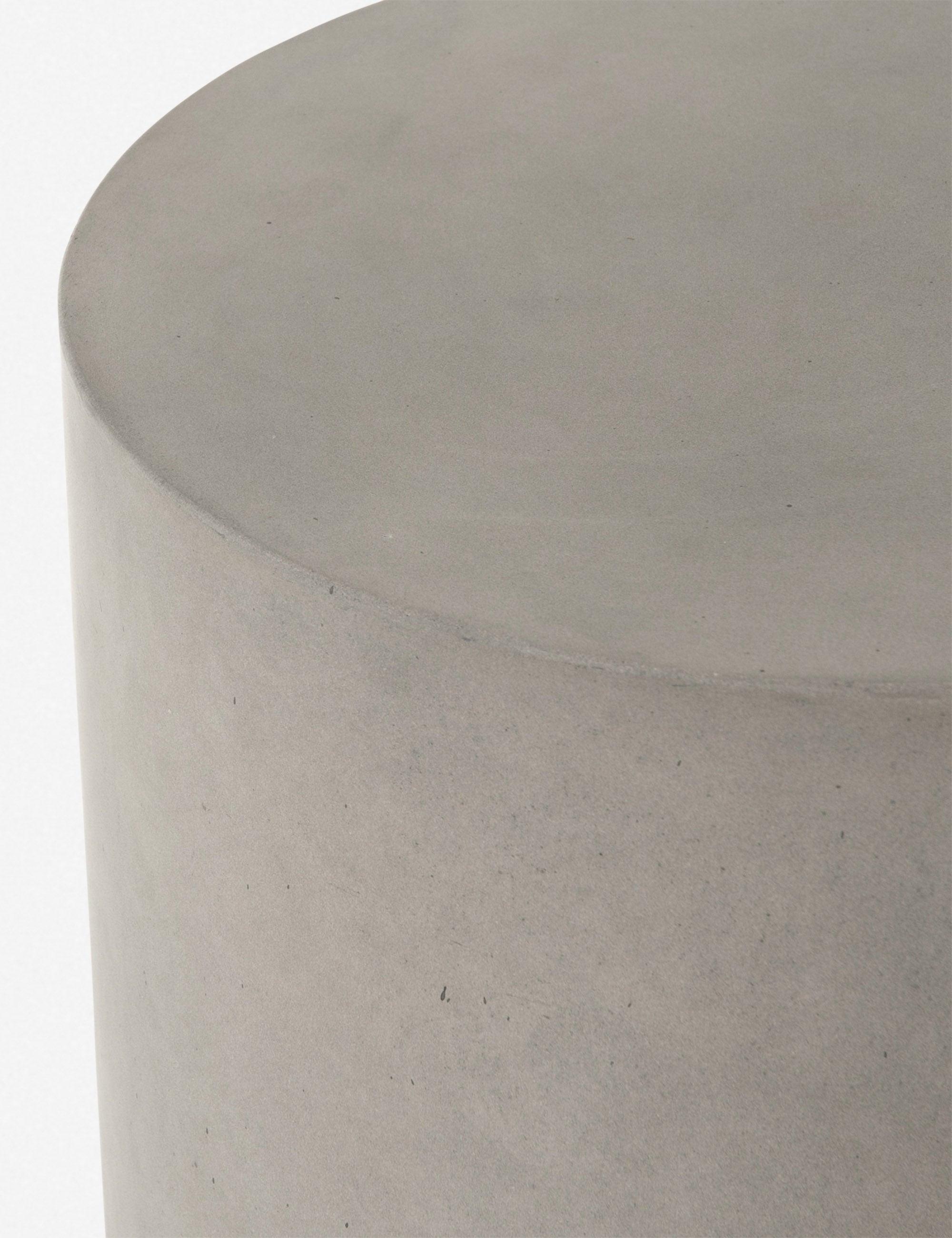 Contemporary Gray Concrete Round Side Table, 15.75"